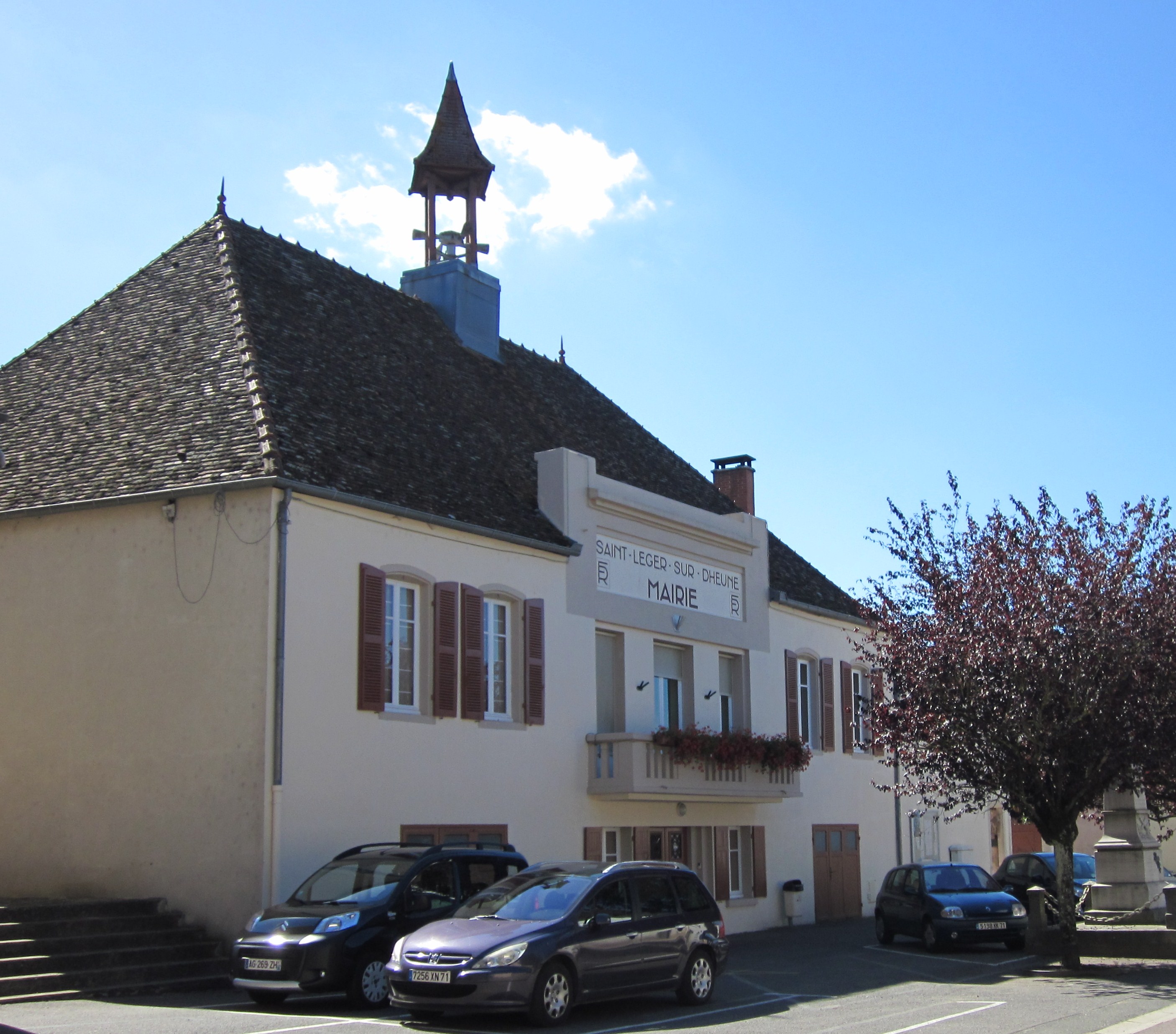 La vie locale Magasin bi1 Saint-Léger-sur-Dheune